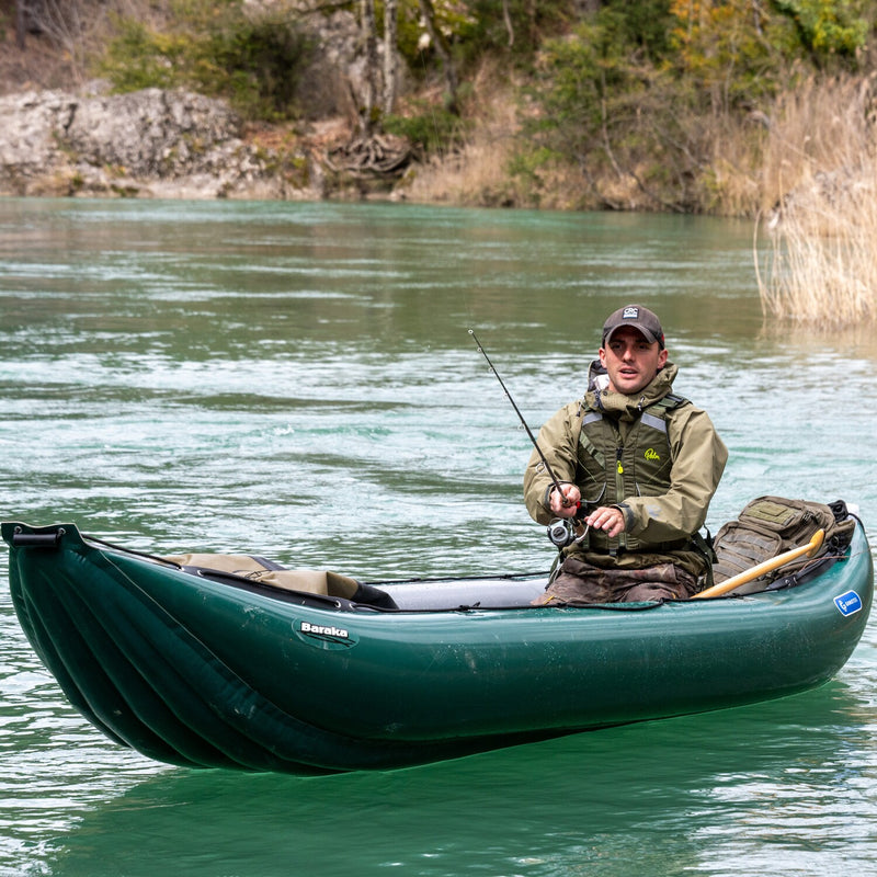 Laad de foto op in Galerie -Viewer, Gumotex Baraka in grün beim Fischen
