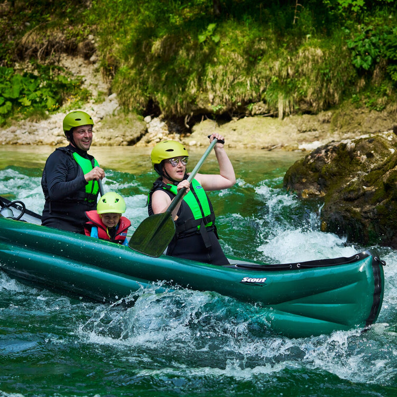 Carica immagine in Galleria Viewer, Gumotex Scout in grün im Einsatz im Wildwasser
