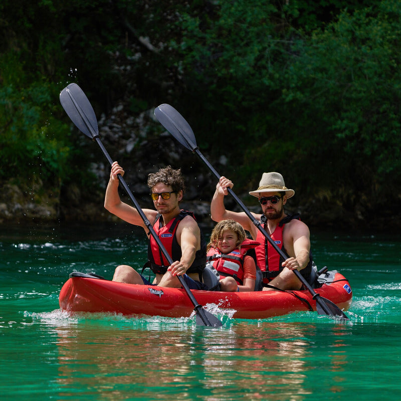 Töltse be a képet a galérianézegetőbe, Gumotex Thaya im Einsatz mit 3 Personen
