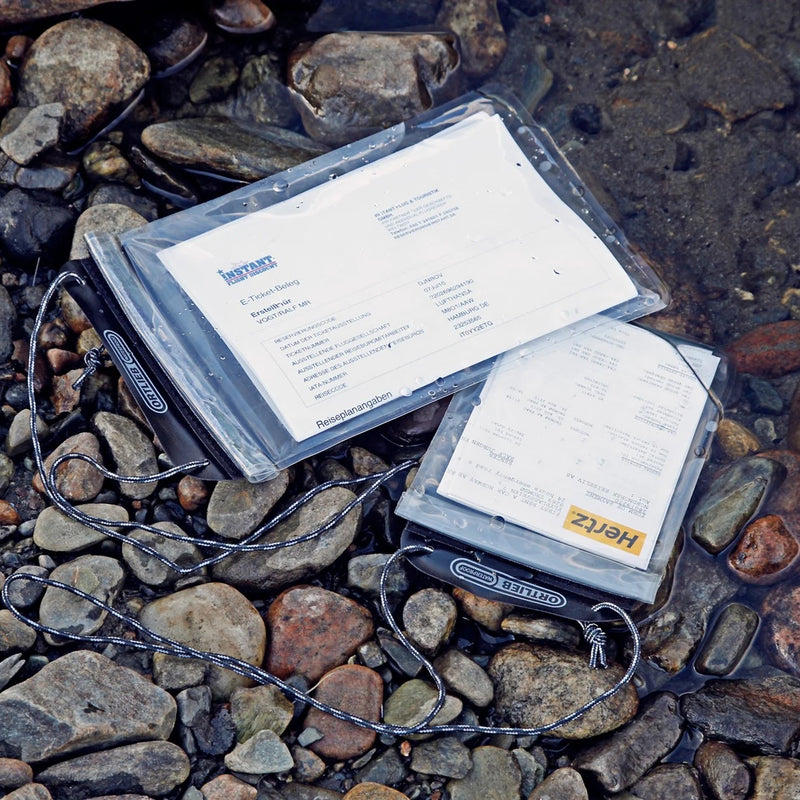 Chargez l'image dans la visionneuse de la galerie, Ortlieb Document-Bag Dokumentenbeutel im Einsatz
